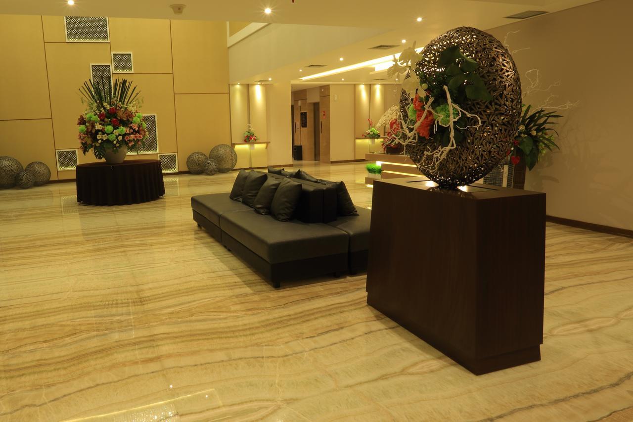 Pasar Baru Square Hotel Bandung Exterior photo