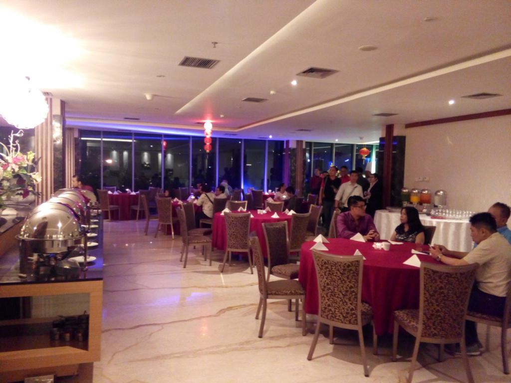Pasar Baru Square Hotel Bandung Exterior photo