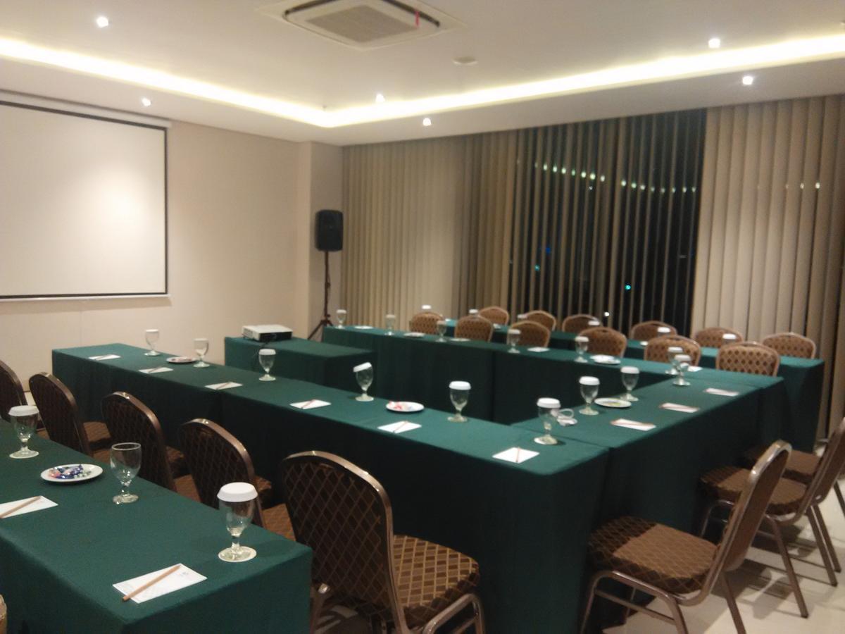 Pasar Baru Square Hotel Bandung Exterior photo